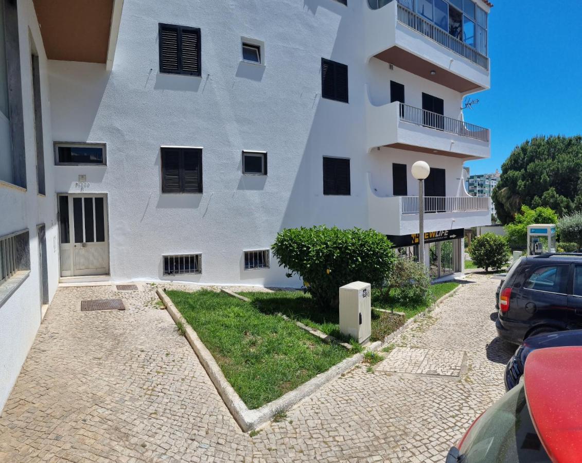 Apartamento Apartamento T2 Com Terraco Grande Quarteira Exterior foto