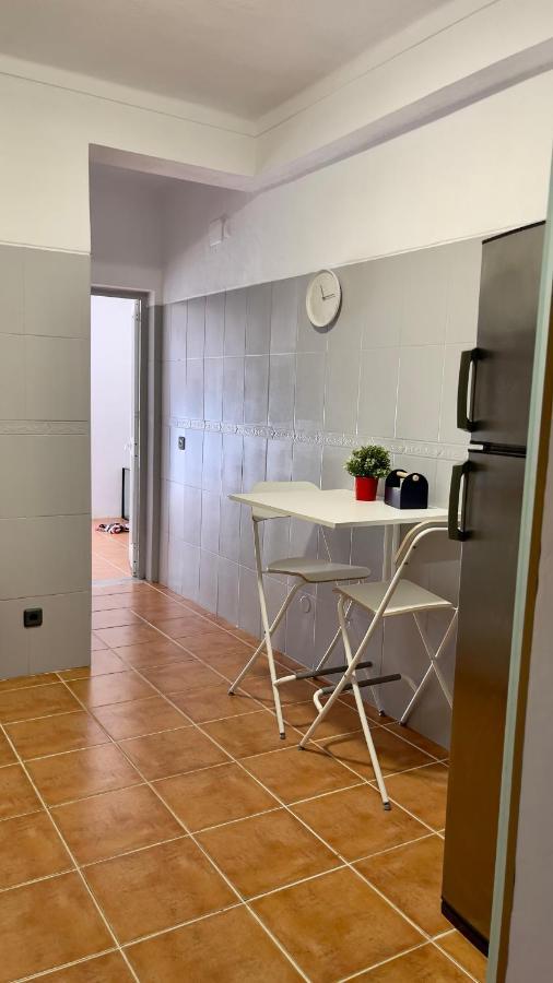 Apartamento Apartamento T2 Com Terraco Grande Quarteira Exterior foto
